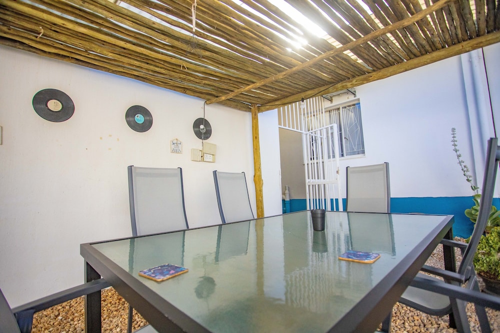 Kate's Nest Guesthouse
