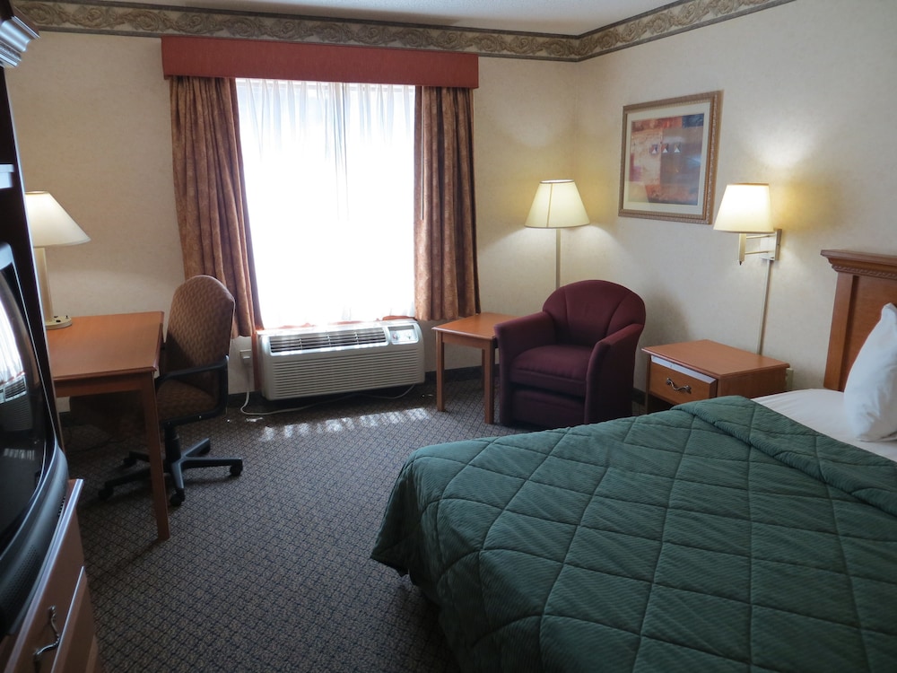 Econo Lodge Villa Rica view 5