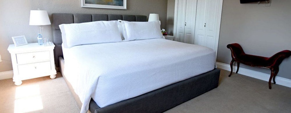 A Touch of English Bed & Breakfast - Image 3