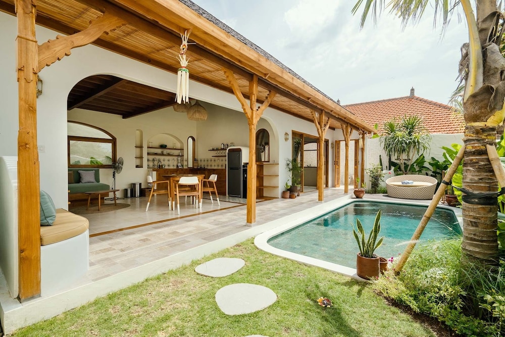 Canggutopia by Alfred in Bali view 5