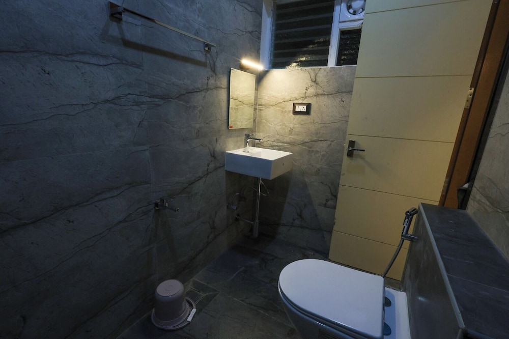 Ozone Hill Resorts