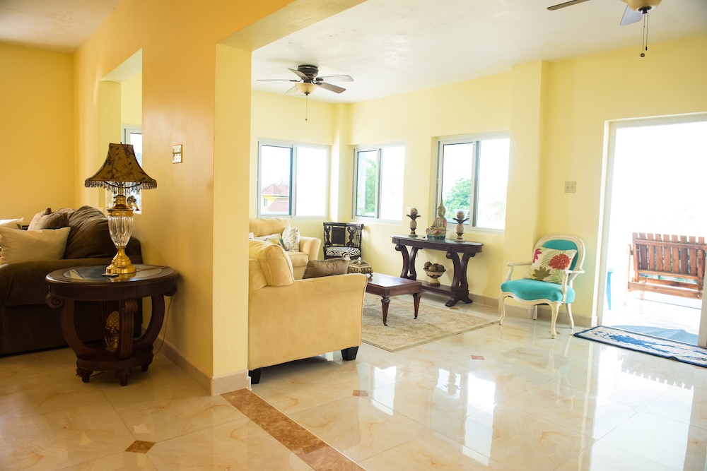 Blue Lotus Villa