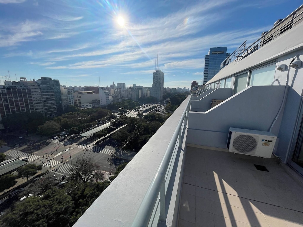 Studio Apartment Panoramic View of Bsas Above 9 de Julio Avenue