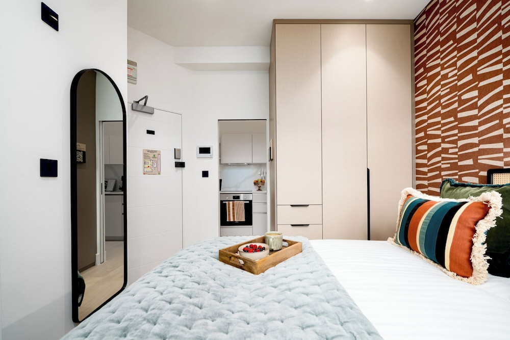 Your Apartment - Camden