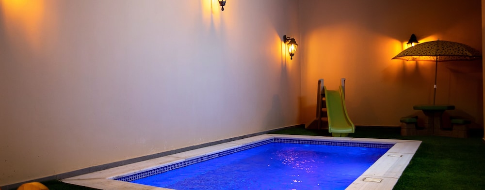 Villa Naya Branch 5 Saray view 4