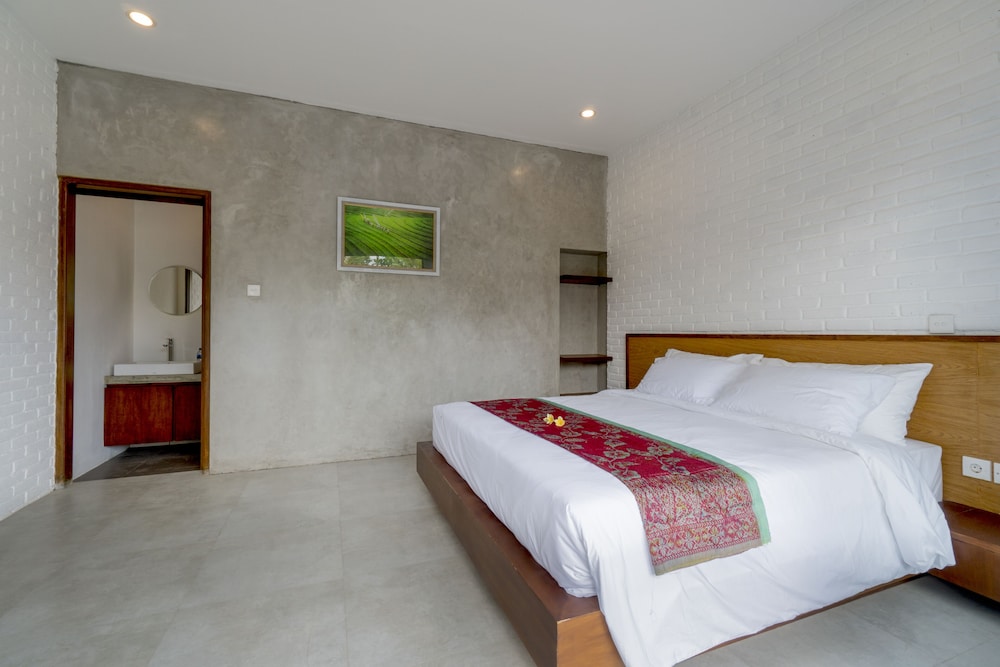 Utamas Keramas Villa view 5