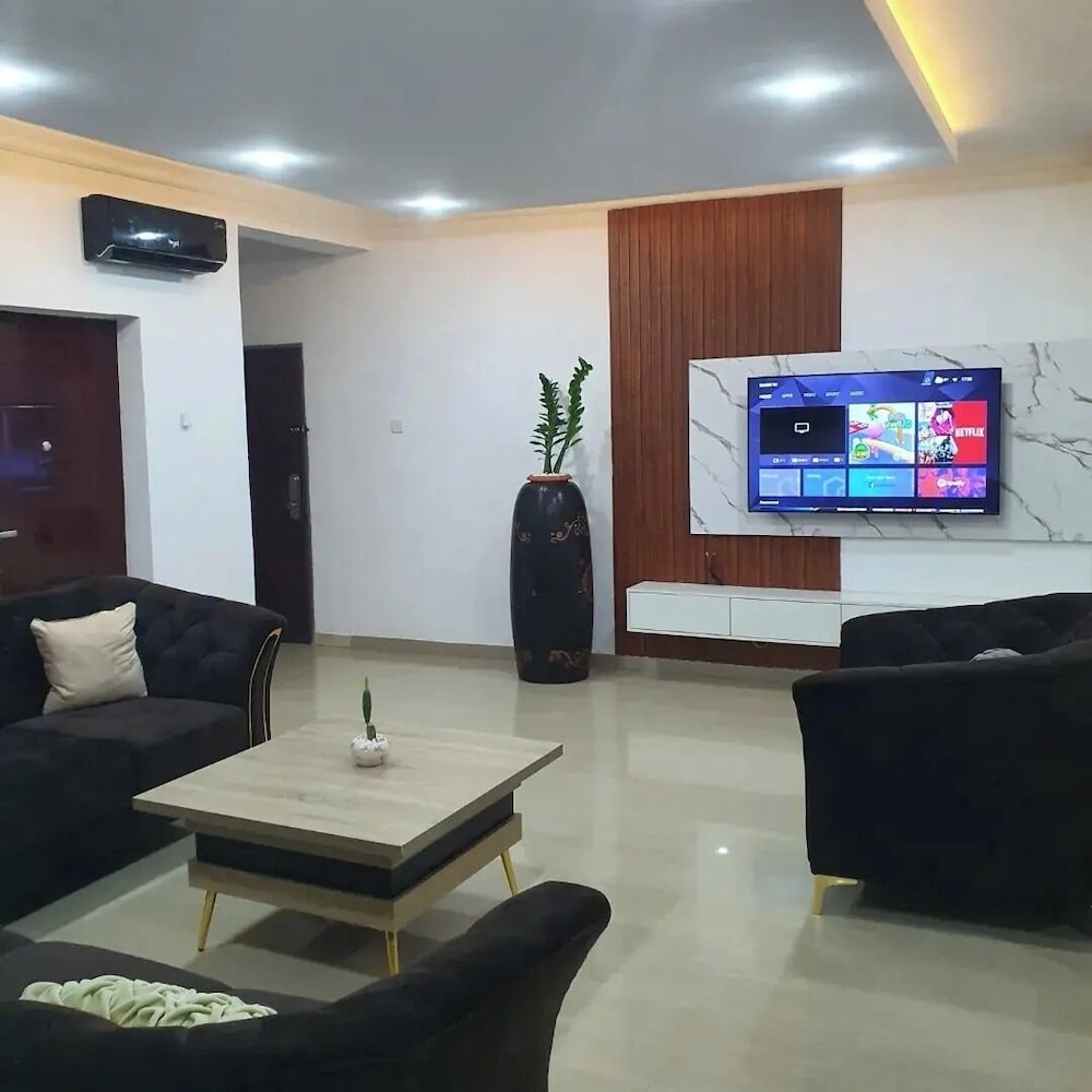 Amia Gold Luxury Apartment