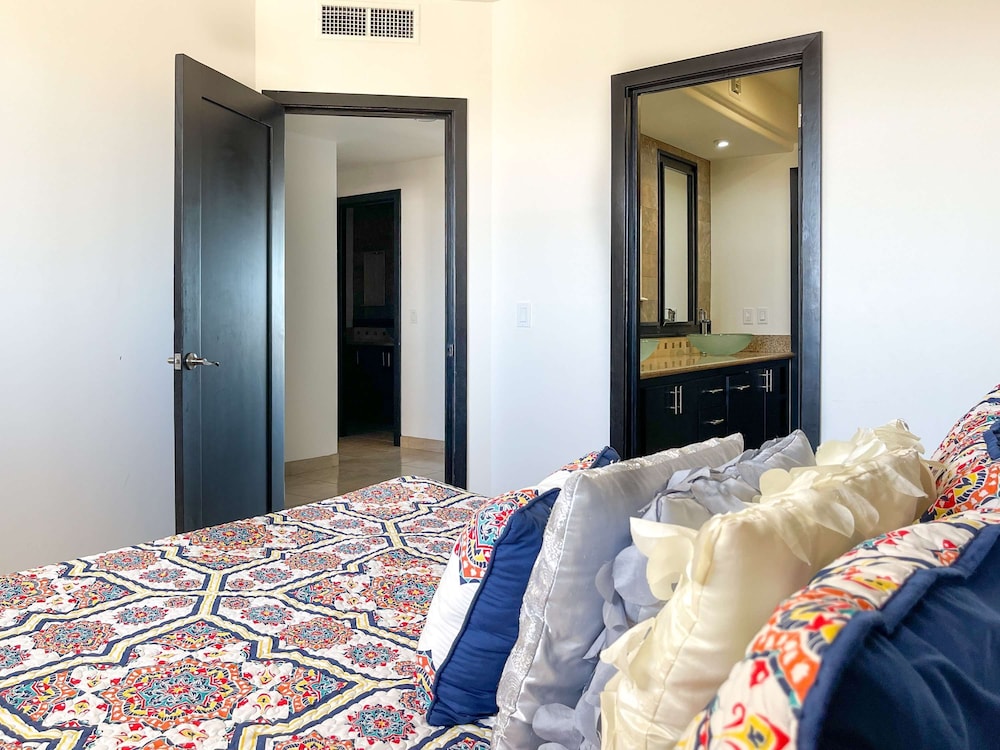 Unwind in a Modern Condo With Stunning View