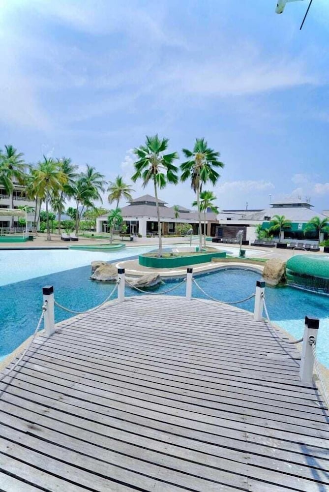 Hotel Maremares By Buddha Bar Beach