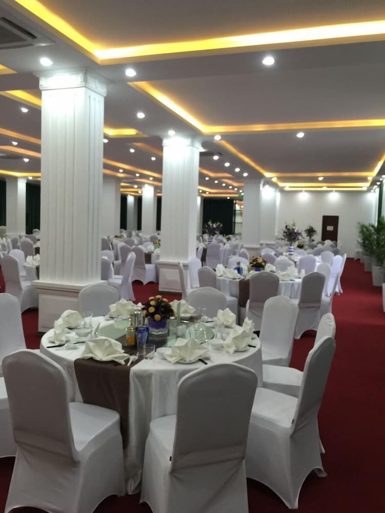 Phoenix Hotel