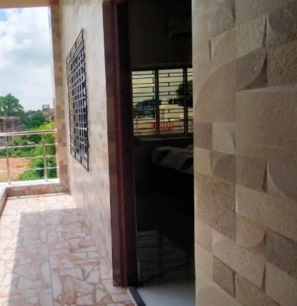 Megh Balika Santiniketan FAMILY Homestay