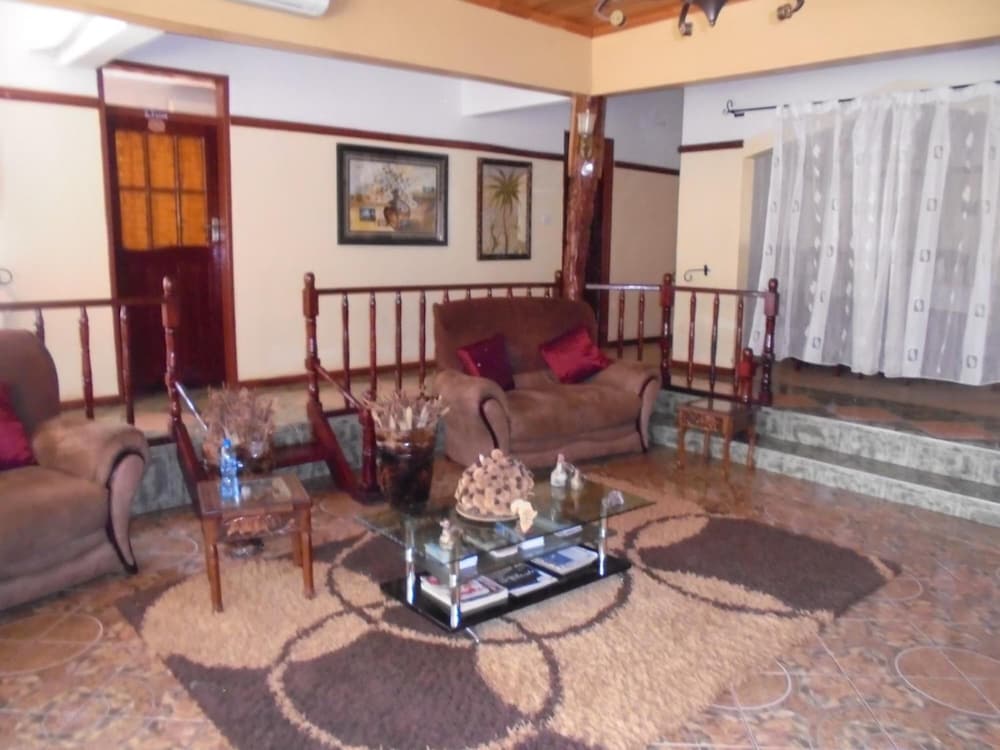 White Rose Lodge