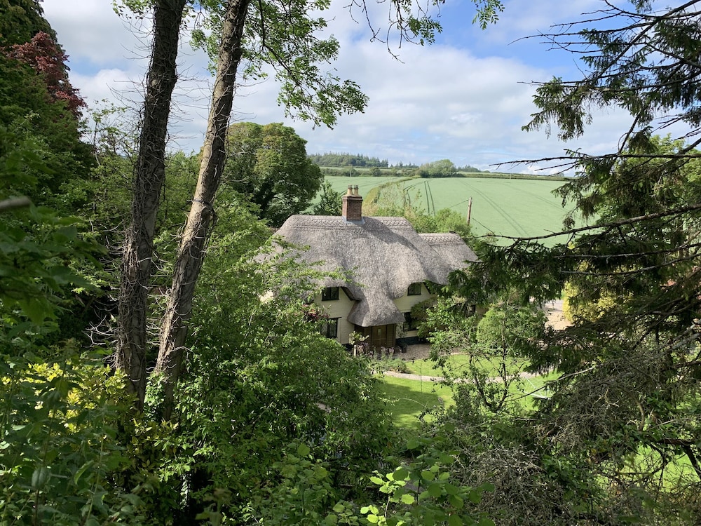 Under Acre Cottage