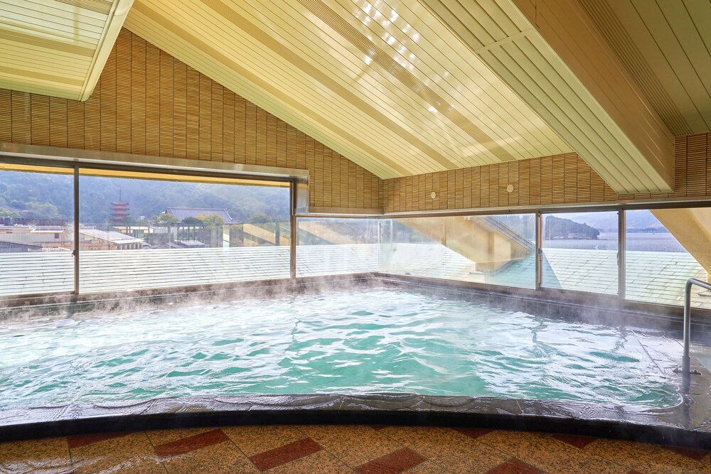 Hotel Miyarikyu