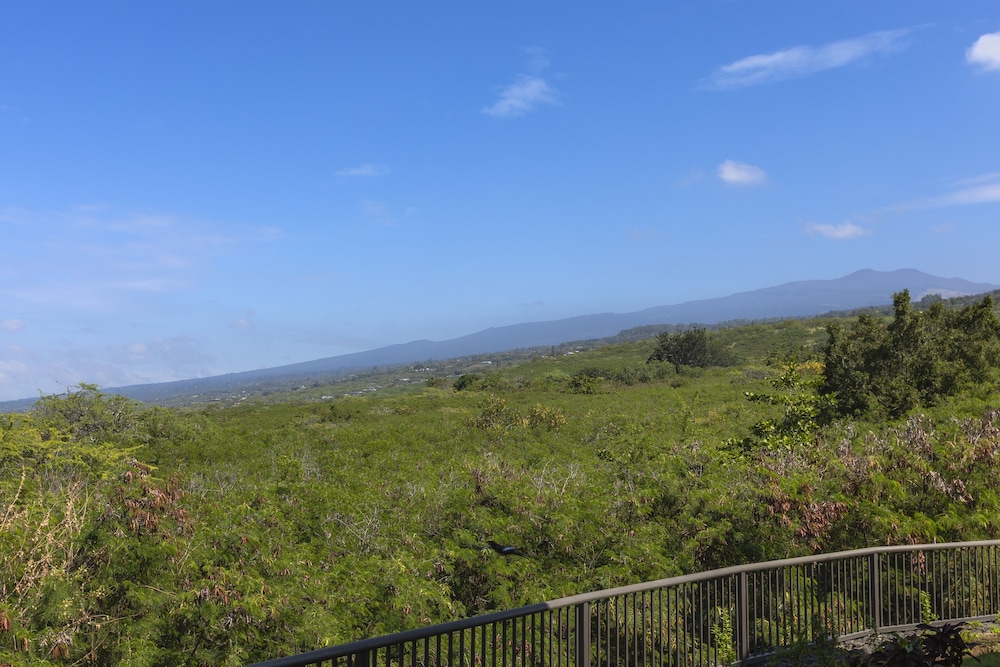 Na Hale O Keauhou G4 3 Bedroom Condo