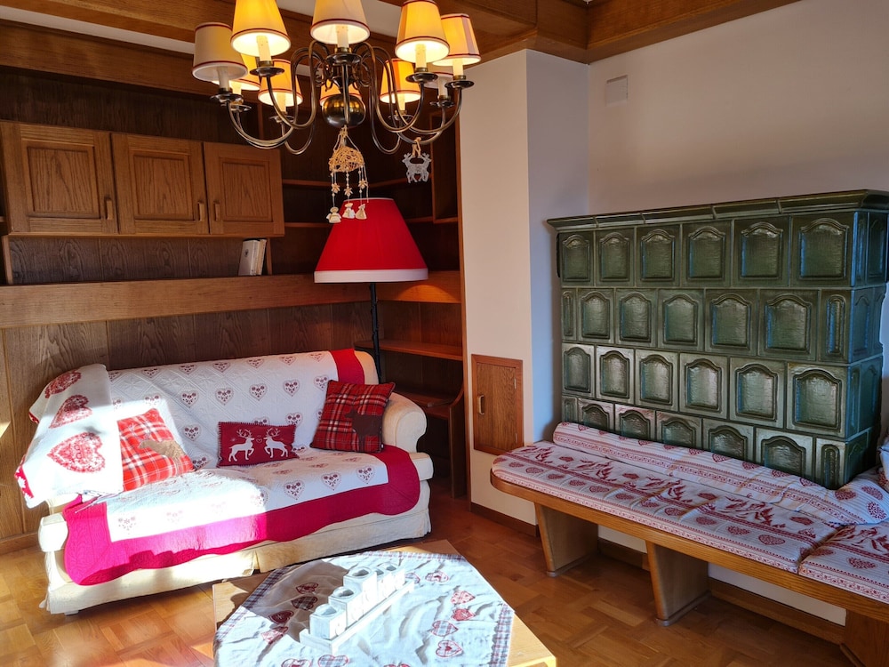 Mountain-view Apartment in Bad Kleinkirchheim
