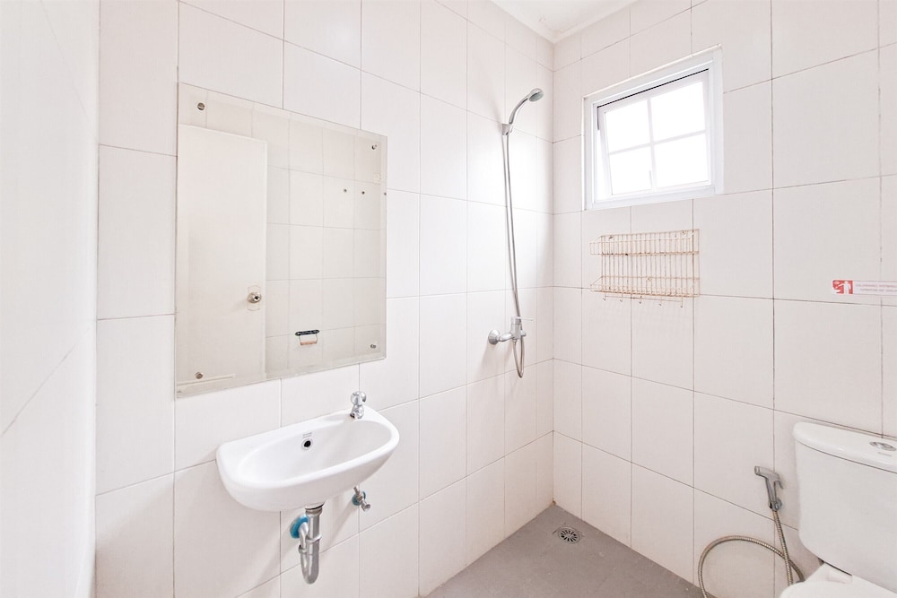 Modern 4Br Apartment At Guest House Vanya Park