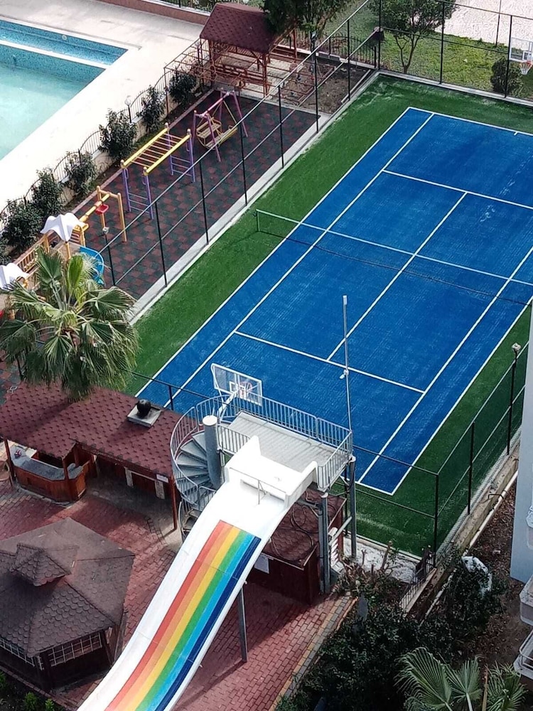 Alanya Cebeci VIII Family Style