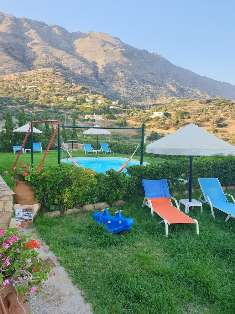 Triopetra Luxury Villas Fournou Lago