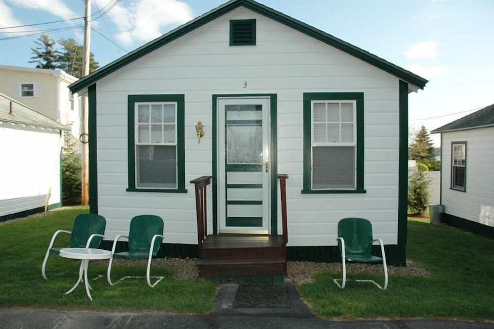 Channel Watefront Cottages