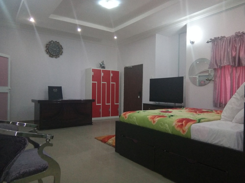 Photo 7