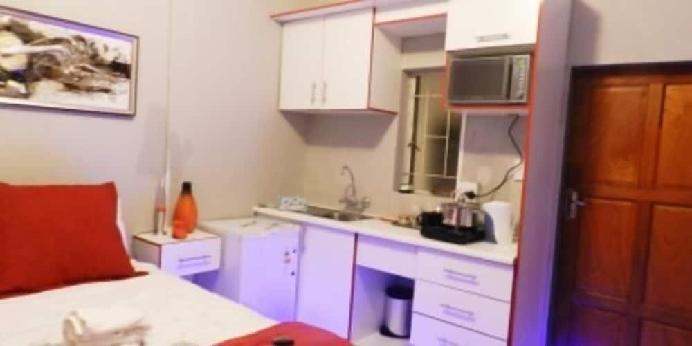 Blackwood Guest House