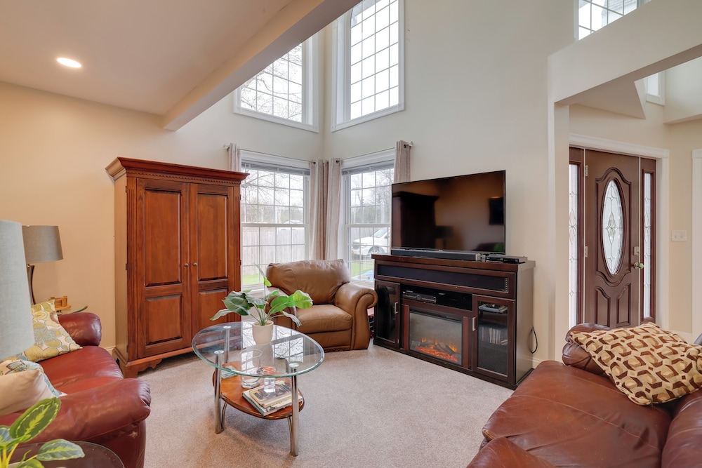 1 Mi to Beach: Nature Paradise in Lake View!