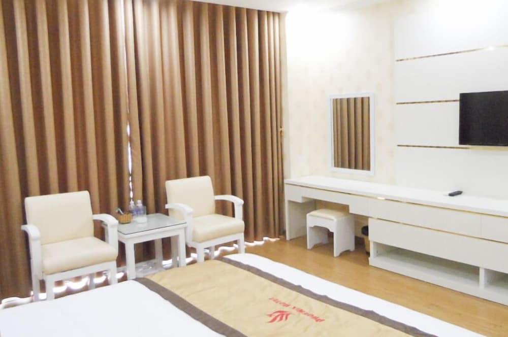 Phoenix Hotel