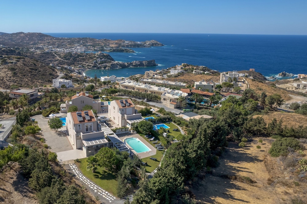 Blue Hills Villas by Estia Orange 1