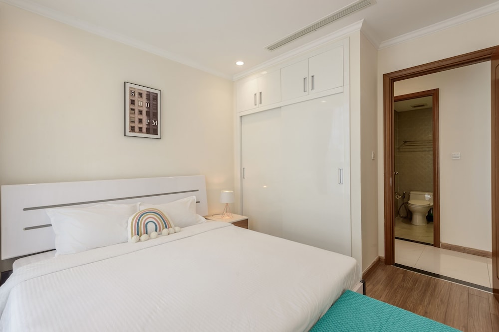 The Celavie Serviced Apartment Landmark