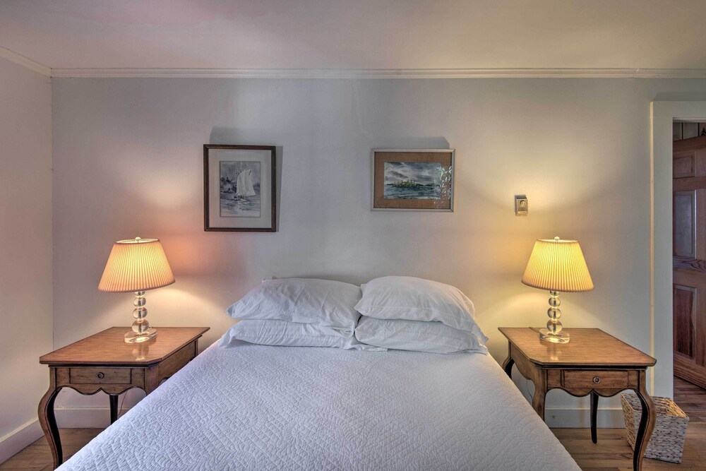 Expansive Beachfront Retreat w/ Outdoor Shower - Property Image 49