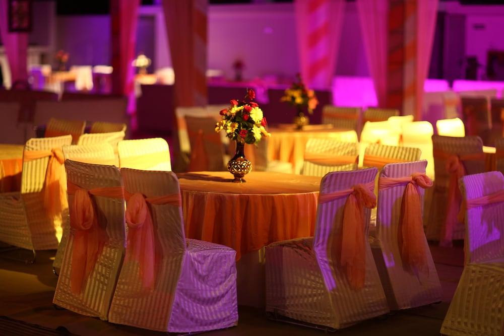 meeting & event spaces