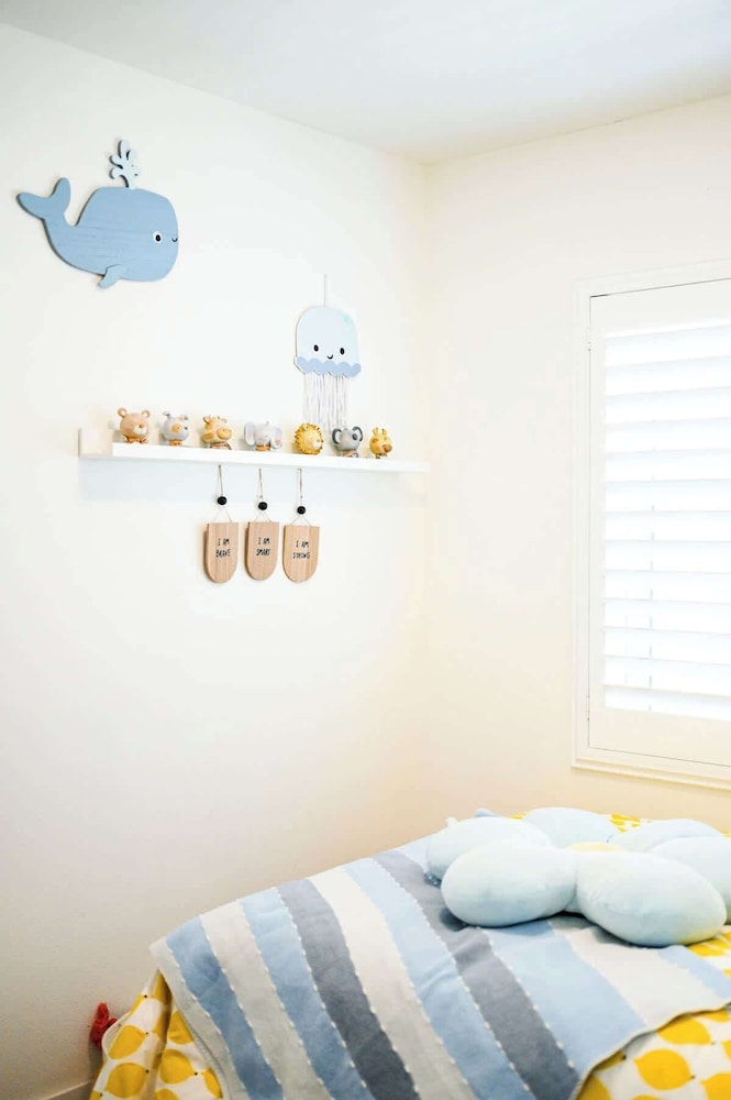 Cozy Retreat Near Downtown Perfect for Families