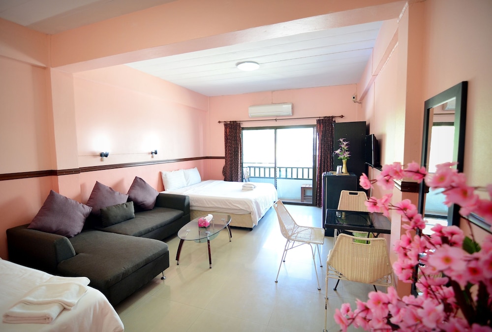 The Famous House Jomtien