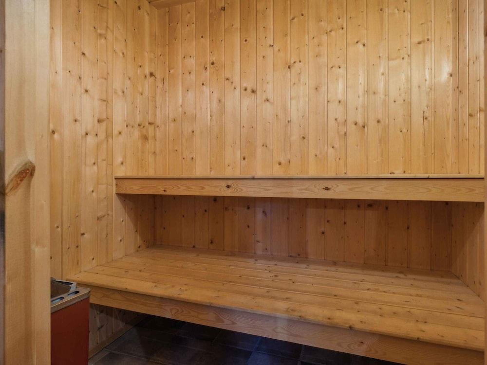 5 Star Holiday Home in Roslev