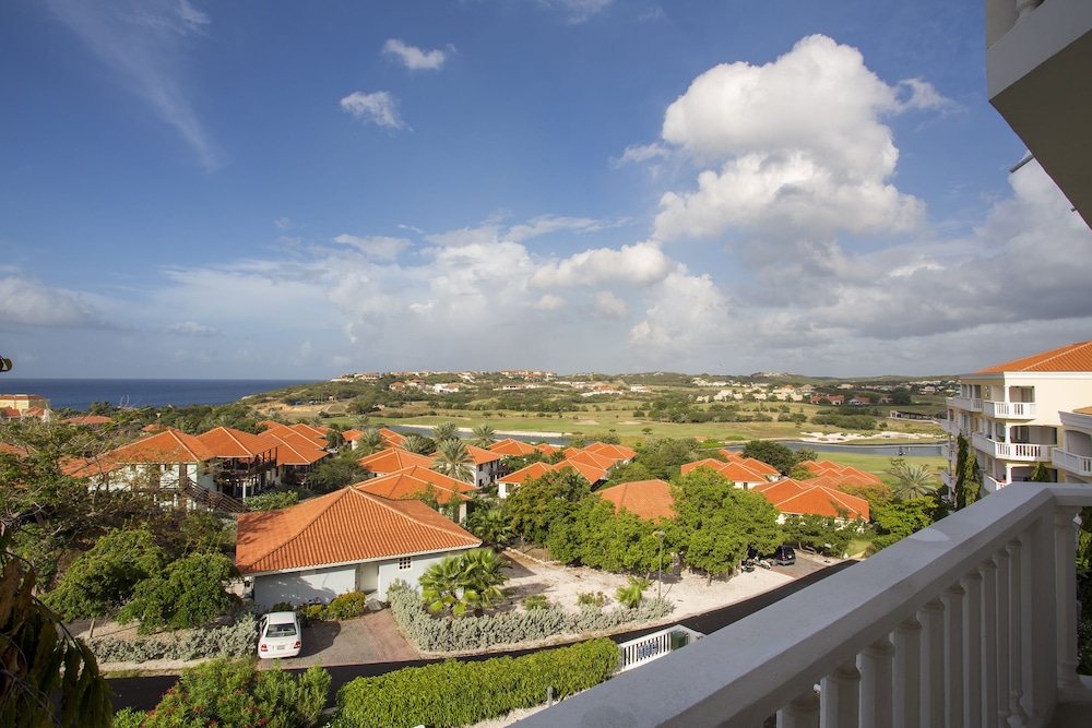 Blue Bay Apartments
