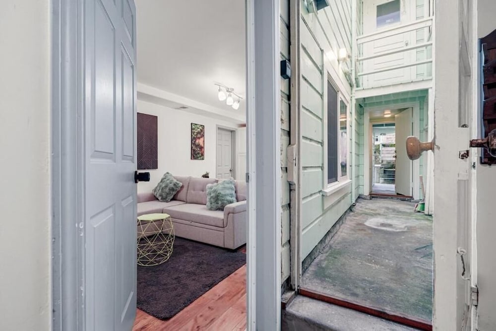 Bright Modern 2BR 2Bath Near SFSU
