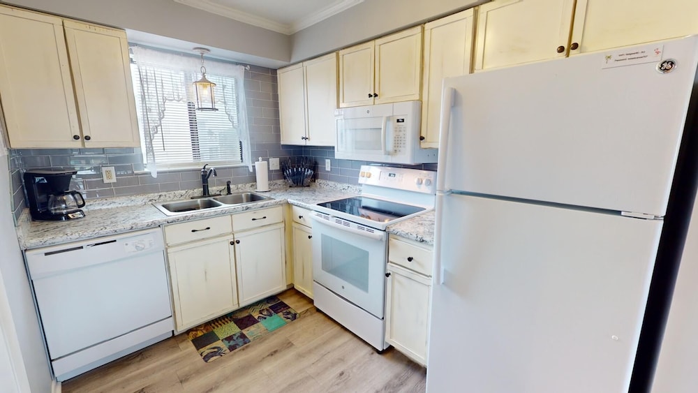 Lighthouse Point 2 by Tybee Vacation Rentals