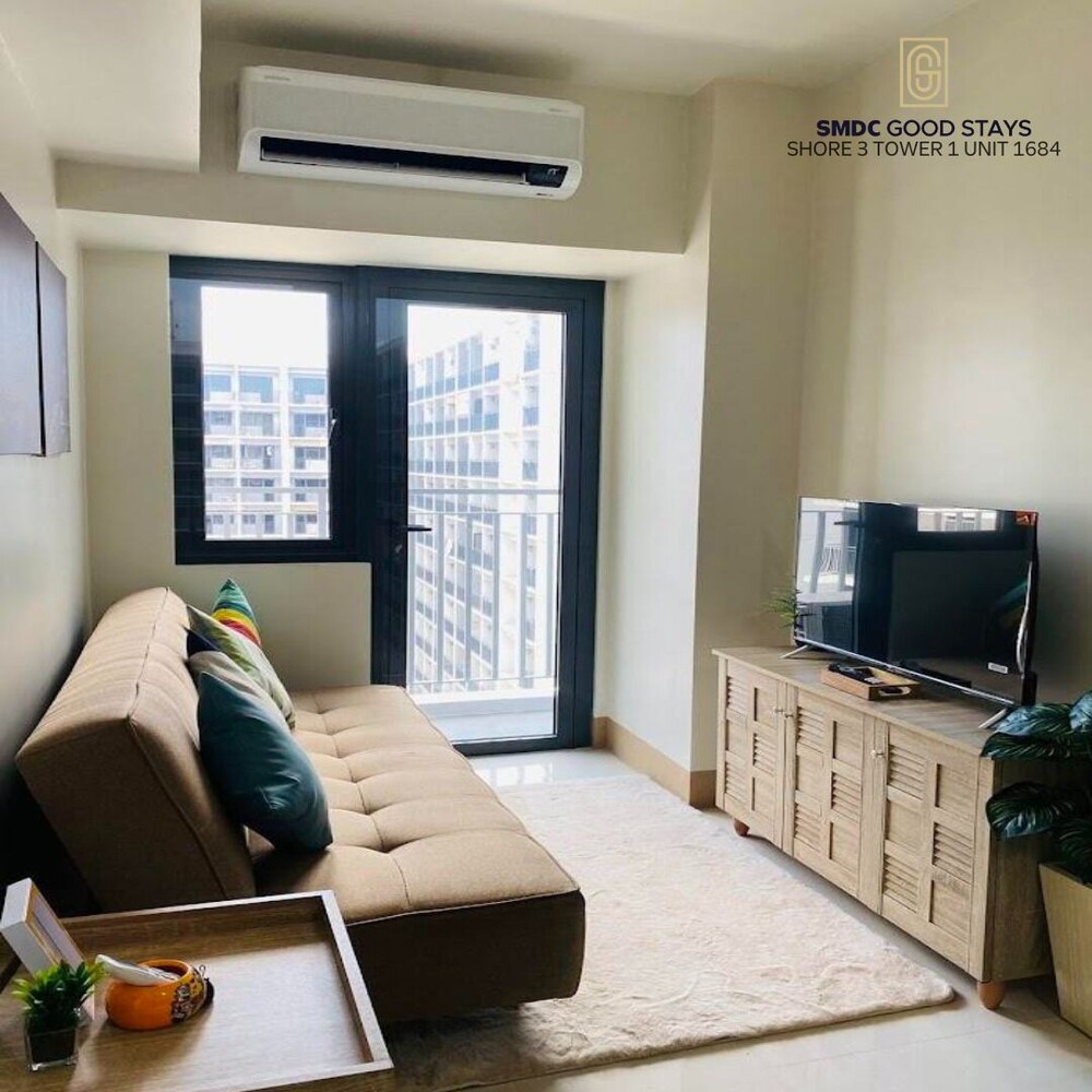 Shore Residences