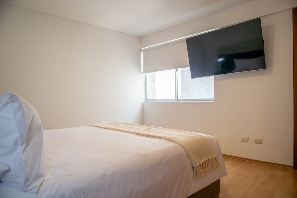 w Stunning 3BR in Miraflores