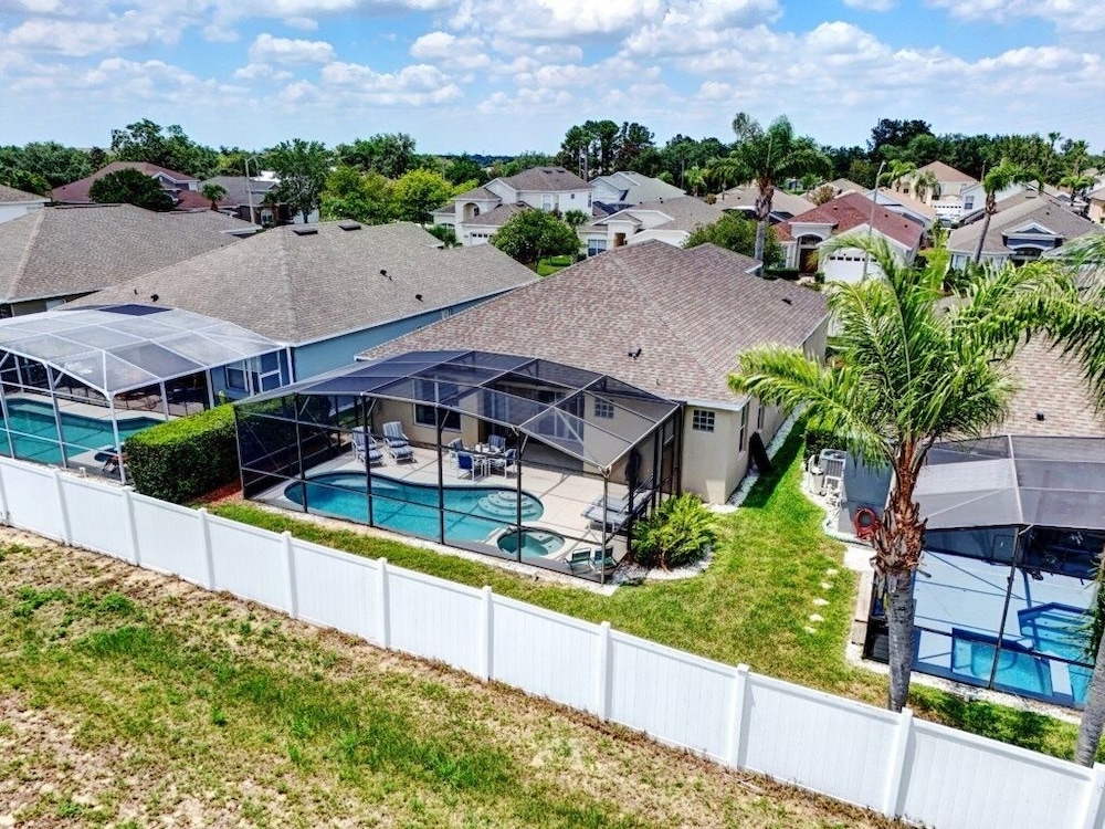 4br Resort Villa W/ Pool & Spa Close To Disney 4 Bedroom Villa
