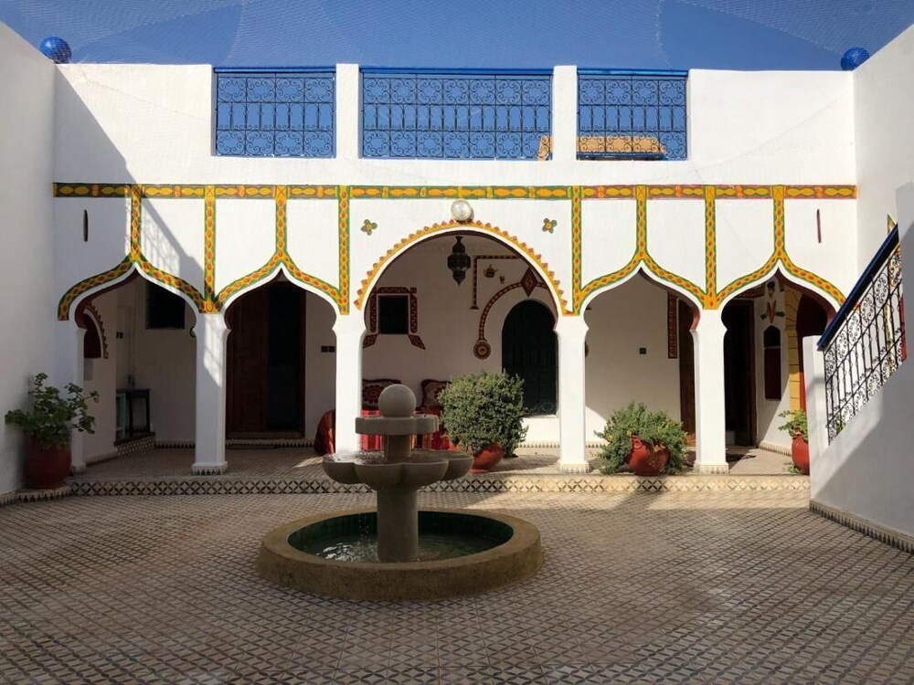 Photo 6