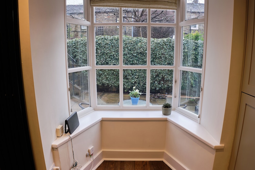 Flat Cap Cottage
