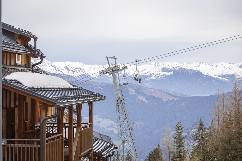 Spacious Chalet Near ski Area