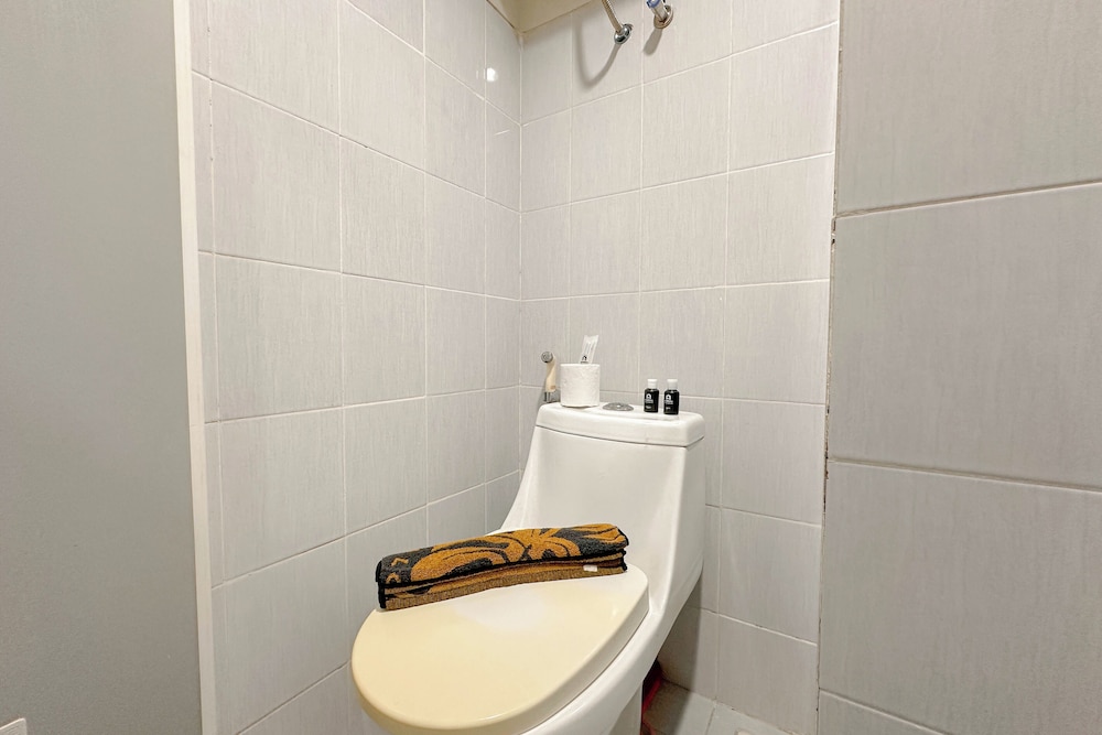 Best Deal 2Br At Dian Regency Apartment