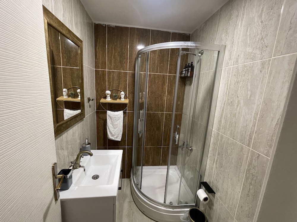 Moda Suit - Image 115