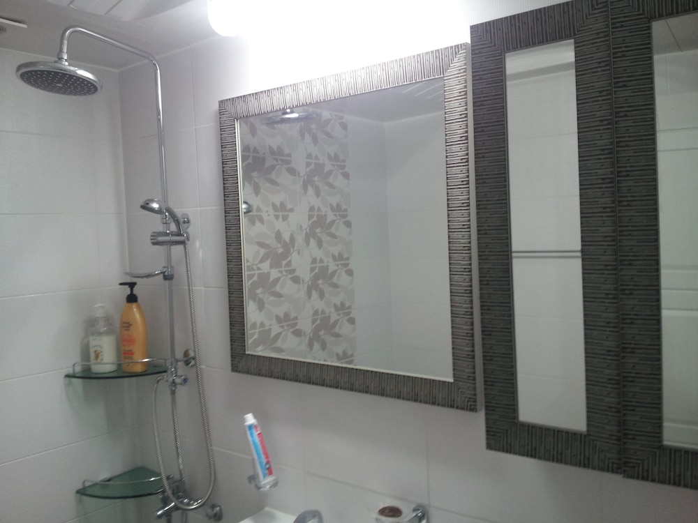 Namu Guesthouse - Hostel