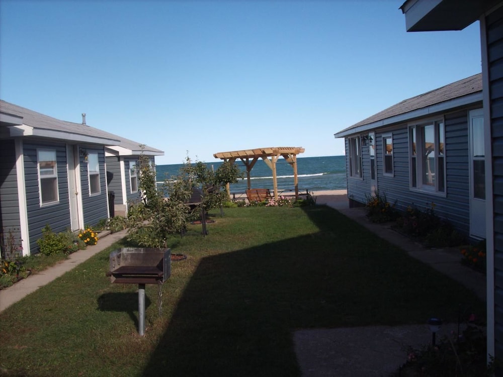 Scenic Resort