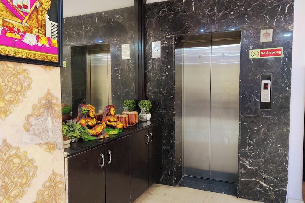 Hotel Asko International
