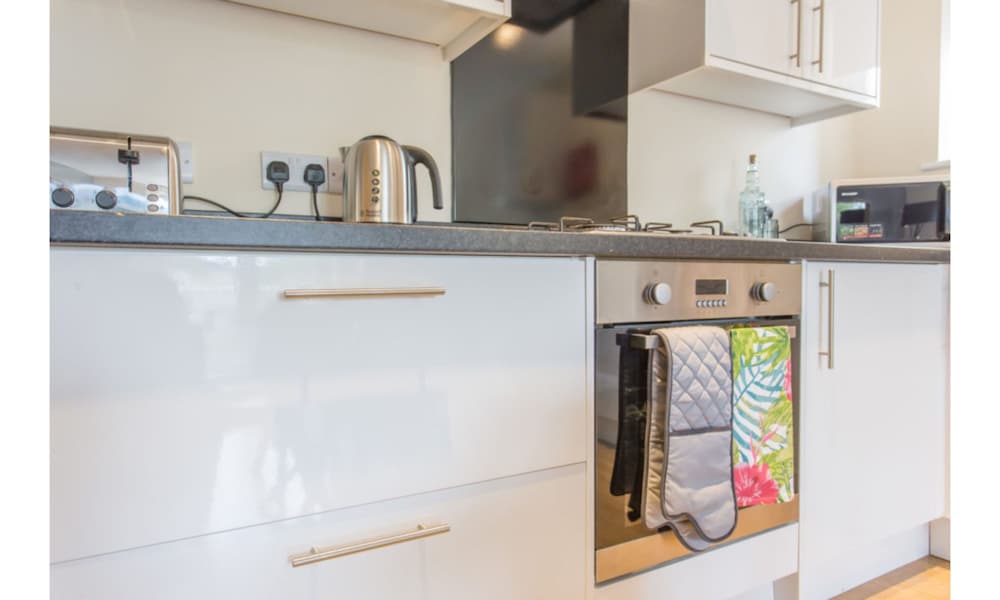 Oxford Vacations - Razia Apartments - Property Image 14